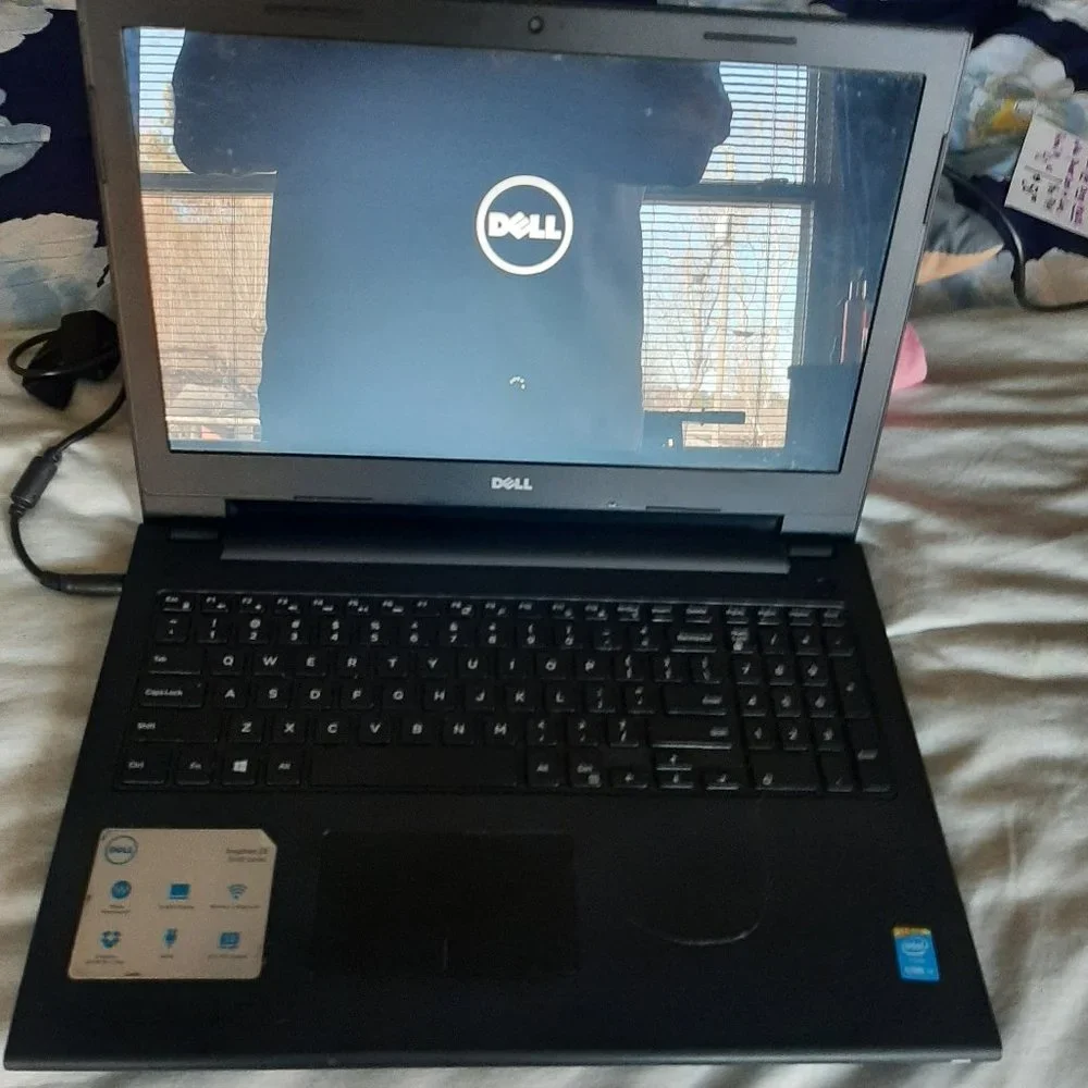 15.6 in Dell laptop for sale